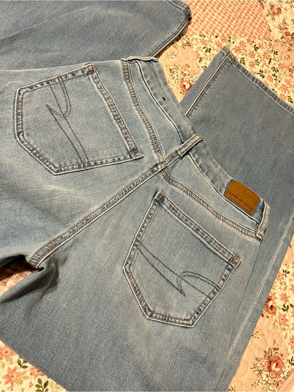 American Eagle wide leg jeans